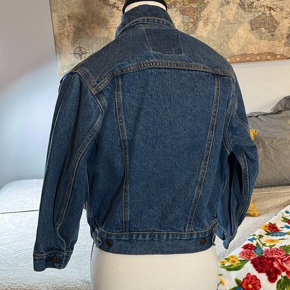 Levi’s cropped Denim Jacket - Picture 2 of 3